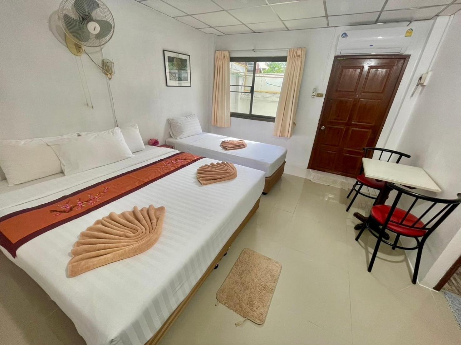 Jj Karon Beach Hotel Dış mekan fotoğraf