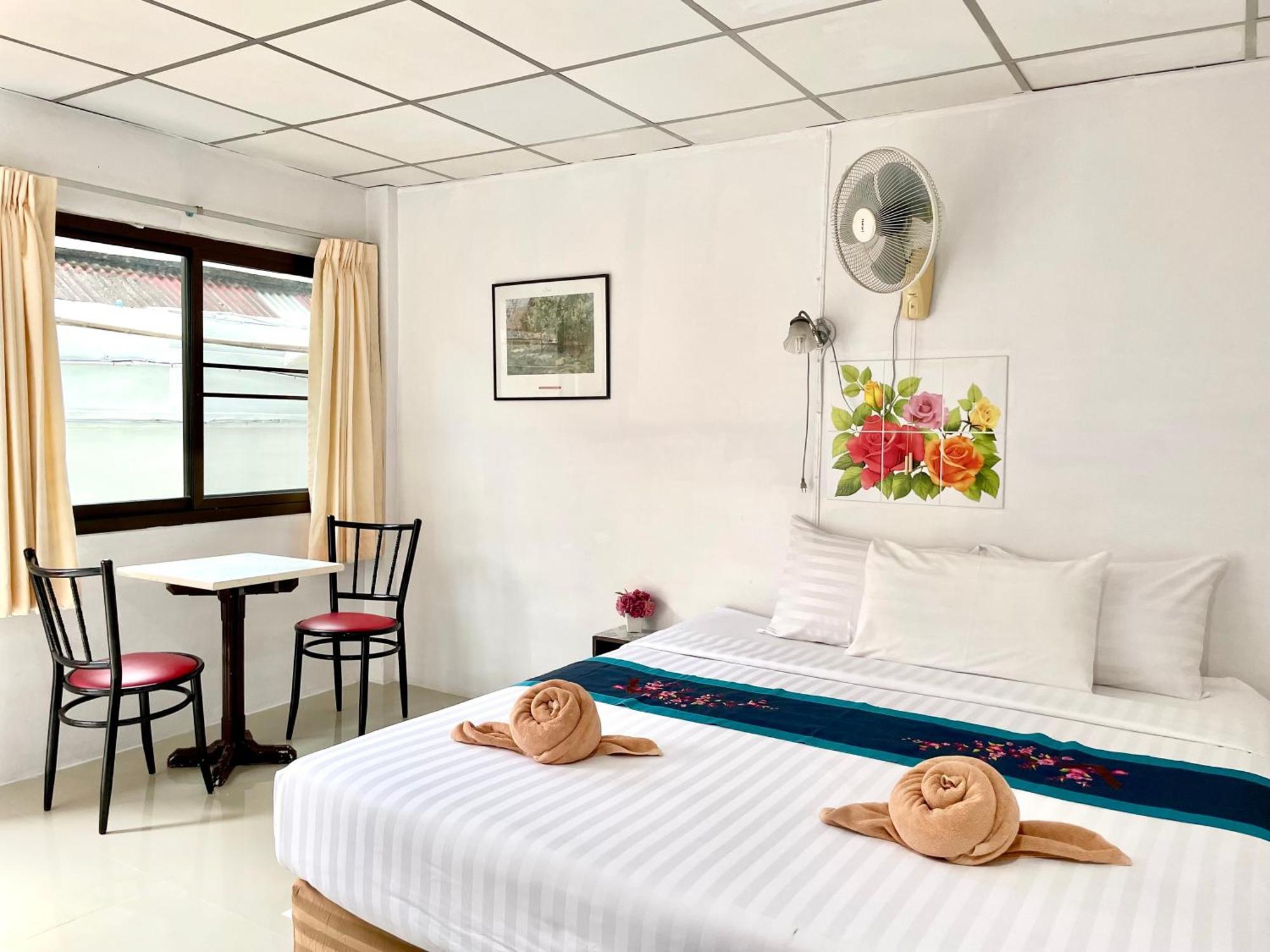 Jj Karon Beach Hotel Dış mekan fotoğraf