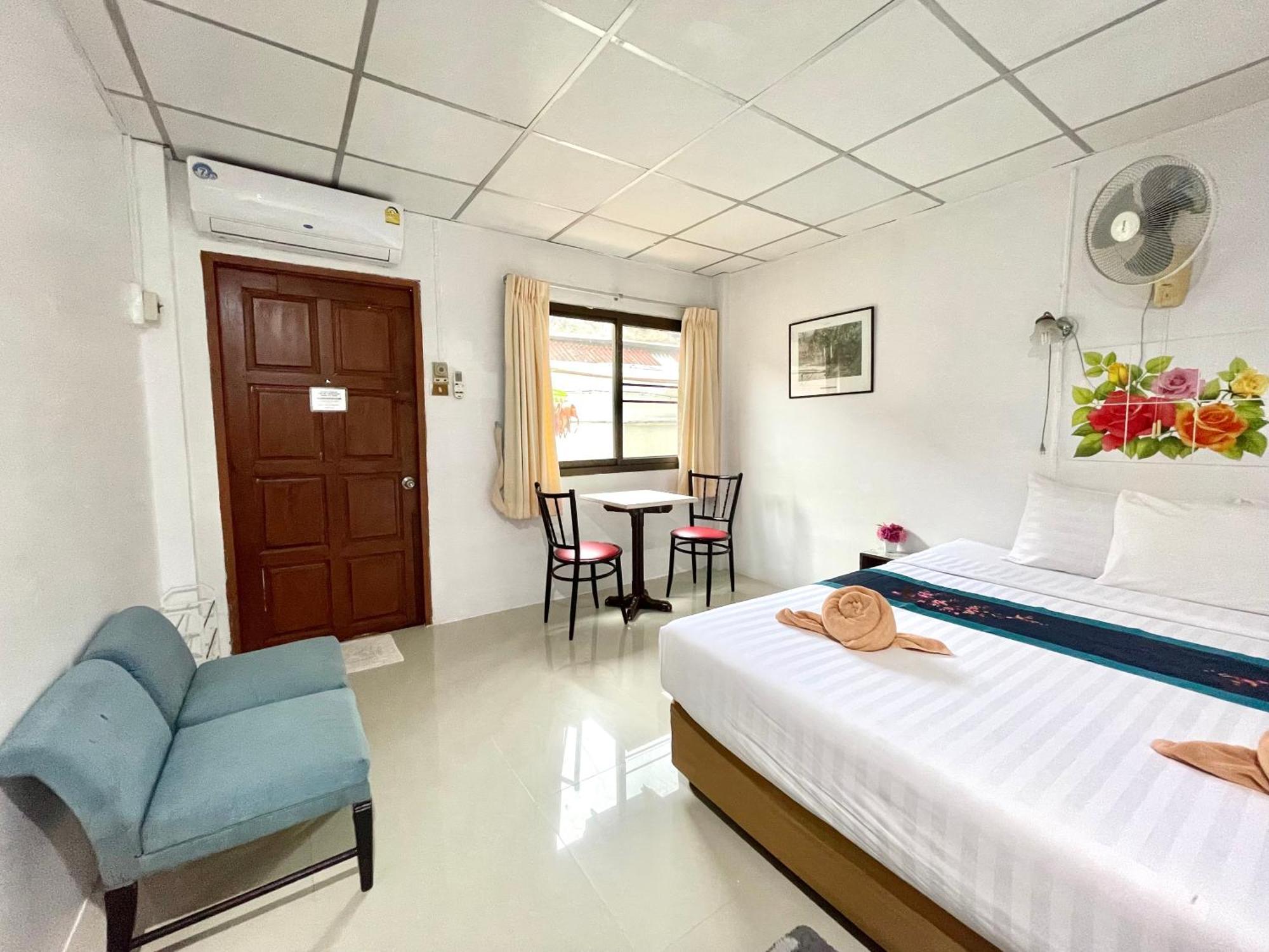 Jj Karon Beach Hotel Dış mekan fotoğraf