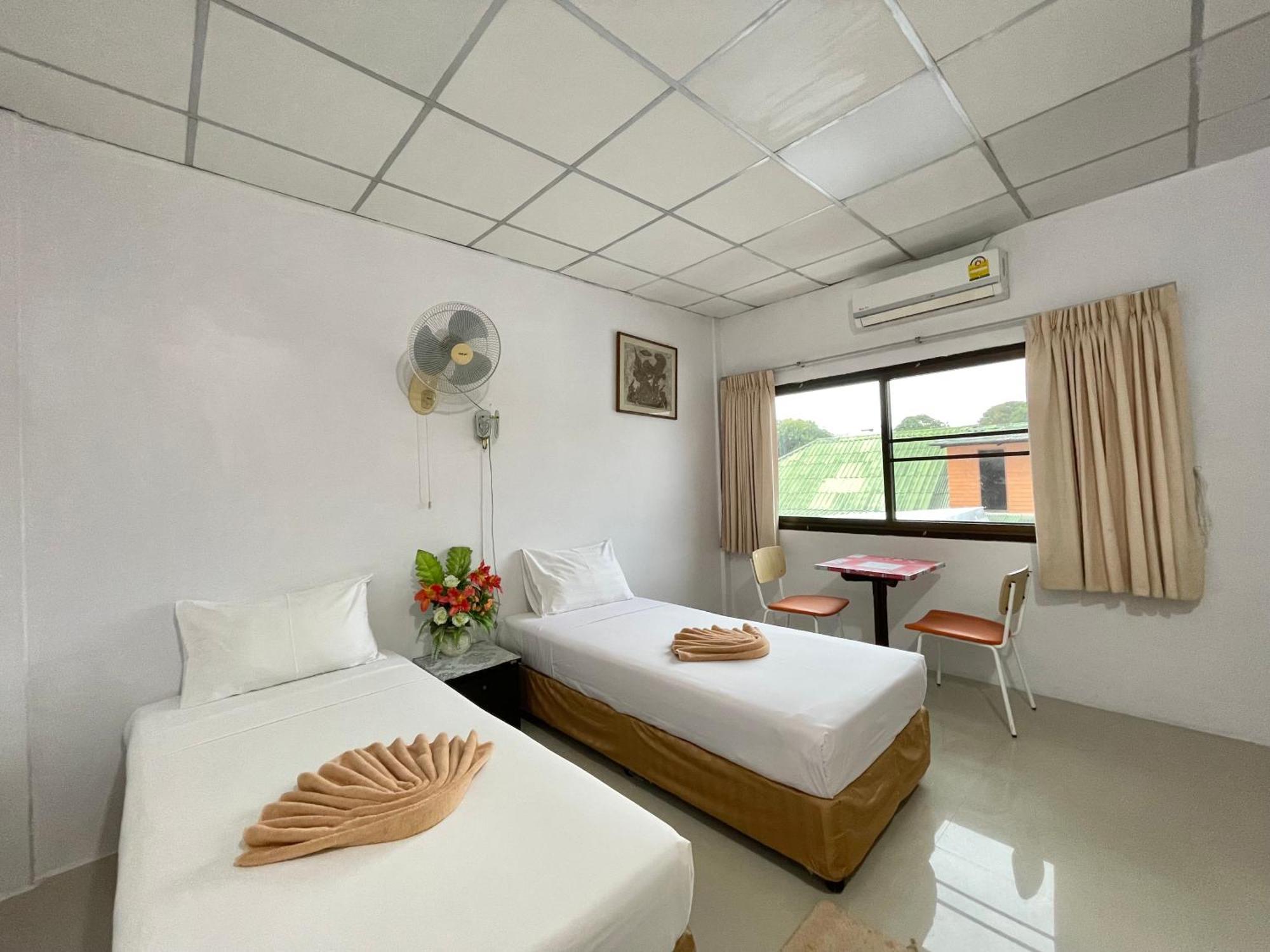Jj Karon Beach Hotel Dış mekan fotoğraf