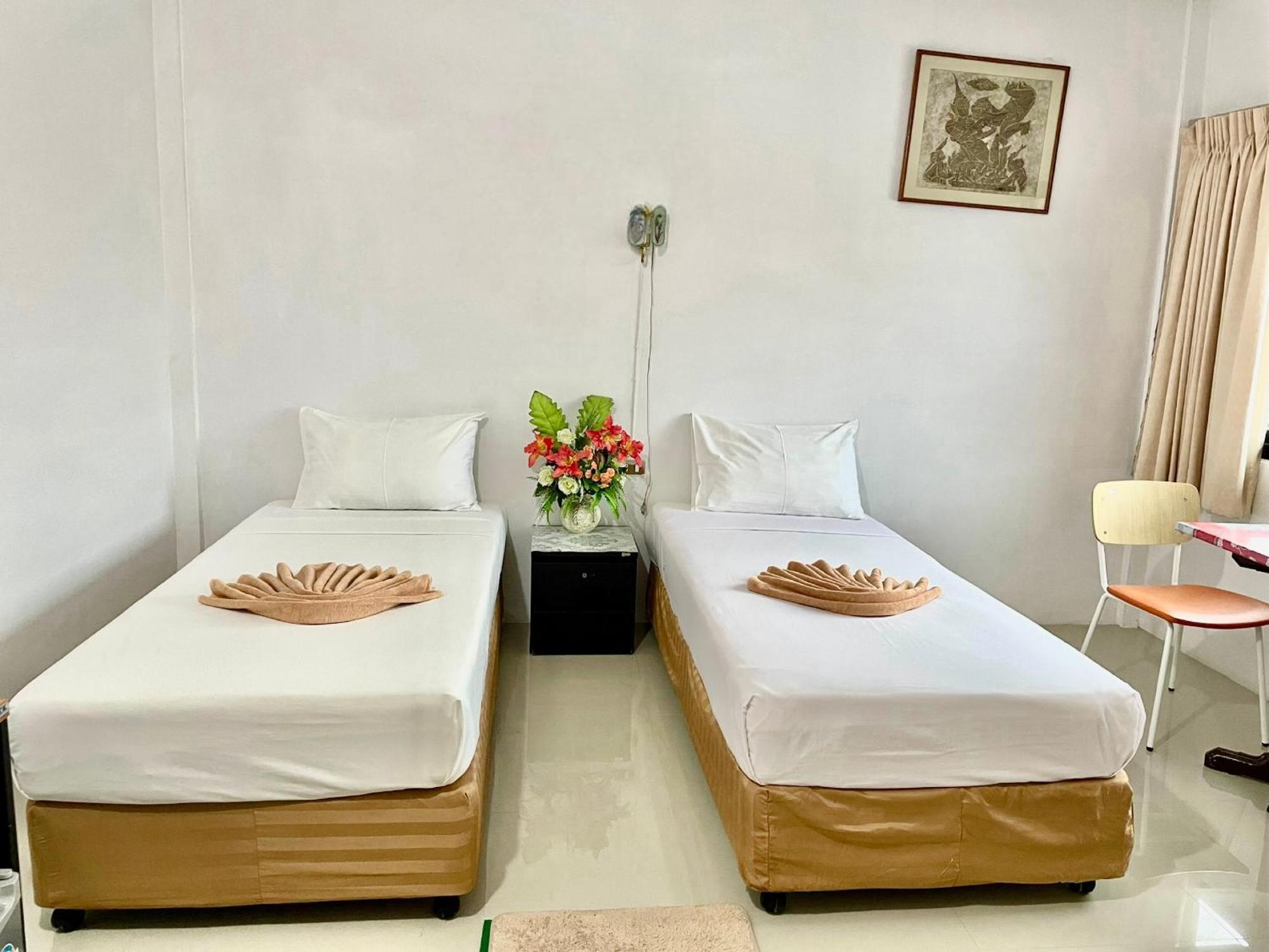 Jj Karon Beach Hotel Dış mekan fotoğraf